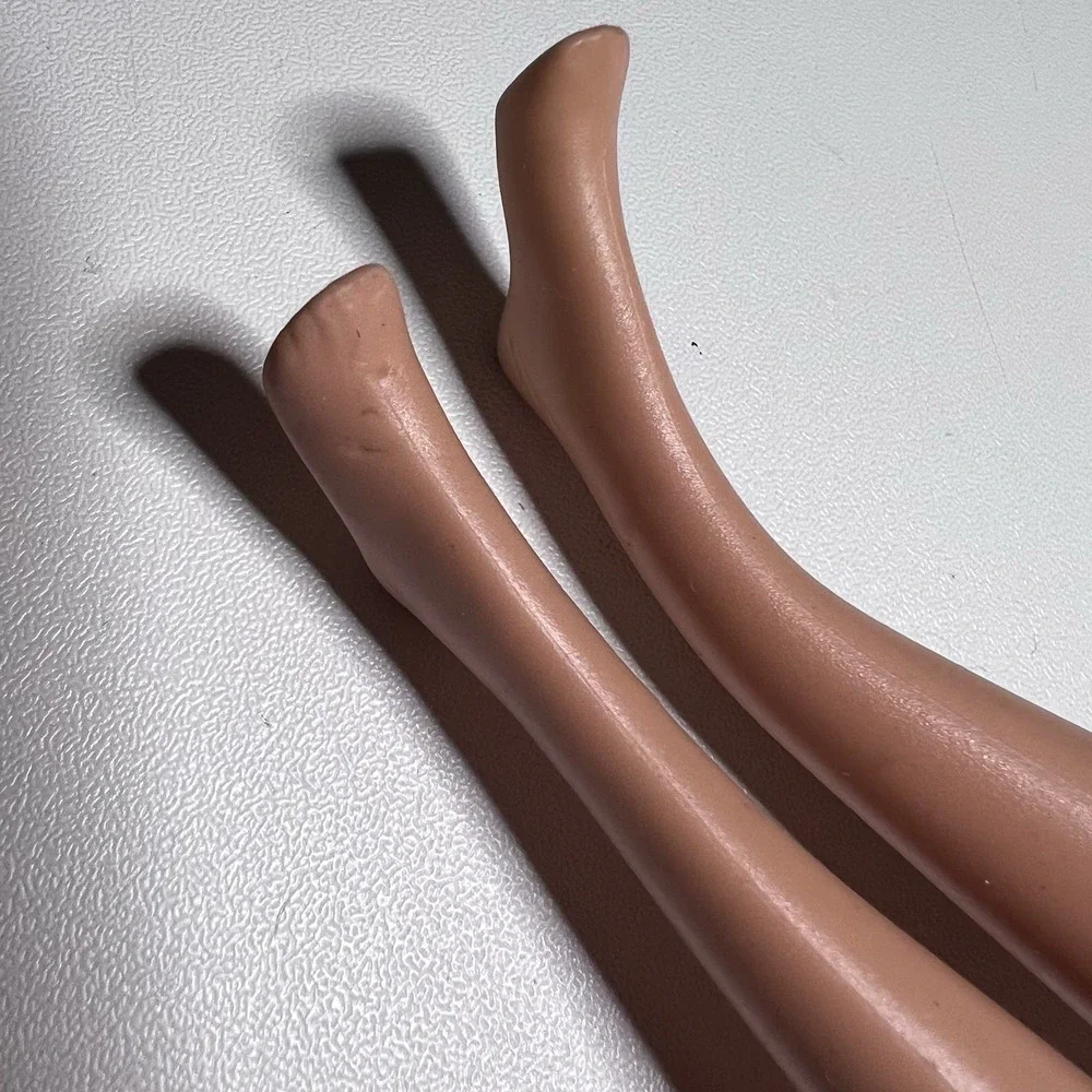 Barbie Waving Hand Doll 1966 Brunette Articulated Arms Nude‎
